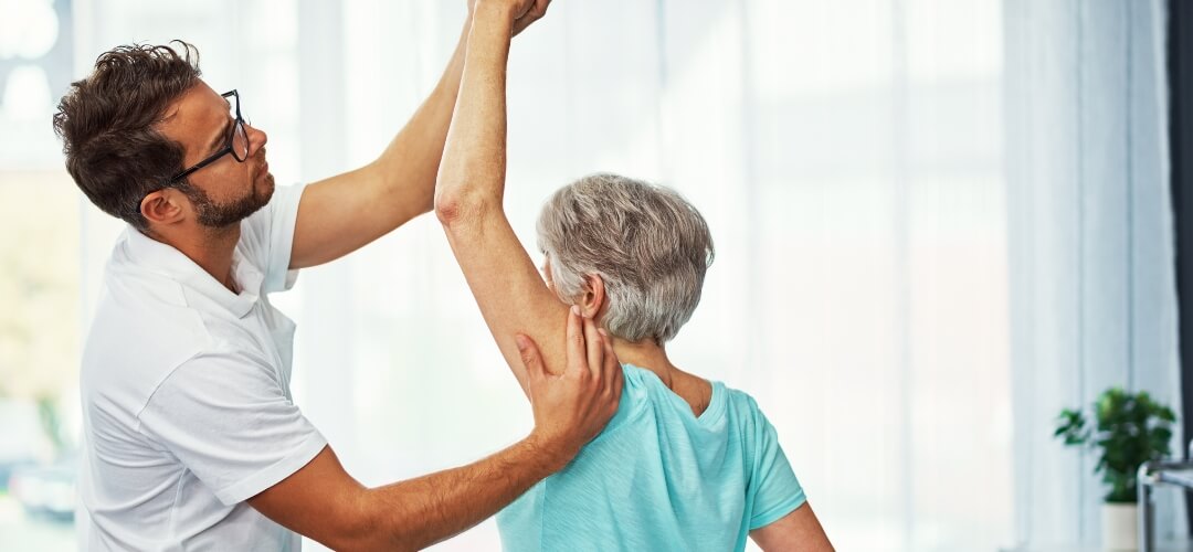 Physiologist working with older woman